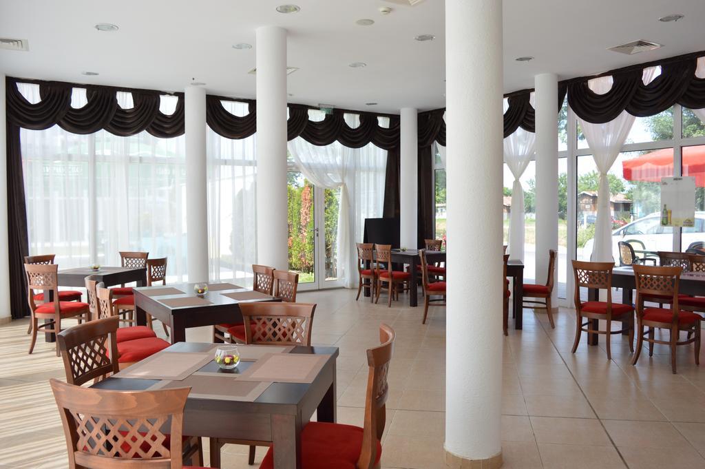 Black Sea Star Aparthotel Szozopol Kültér fotó