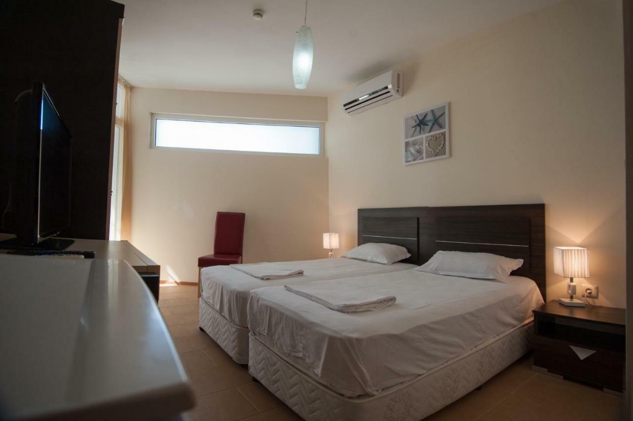 Black Sea Star Aparthotel Szozopol Kültér fotó